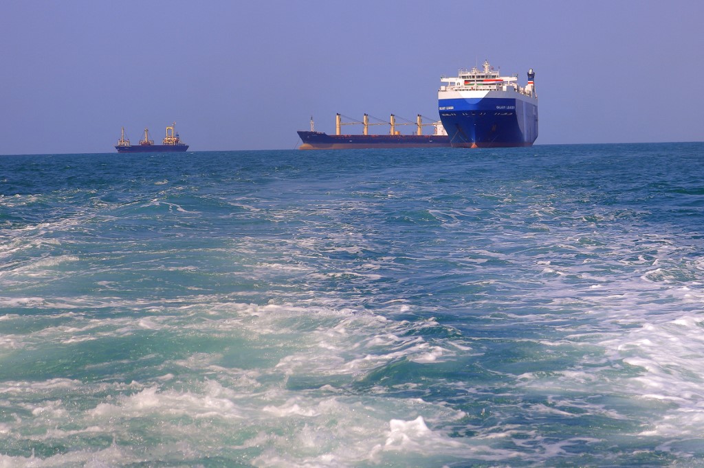 Ερυθρά Θάλασσα – Οι… διακρίσεις των Χούθι: Υπόσχονται «ασφαλή διέλευση» στα πλοία της Ρωσίας και της Κίνας