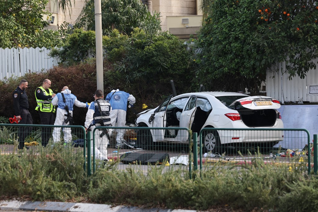Τρόμος στο Τελ Αβίβ: Αυτοκίνητο έπεσε σε πλήθος – Τουλάχιστον 1 νεκρή και πολλοί τραυματίες