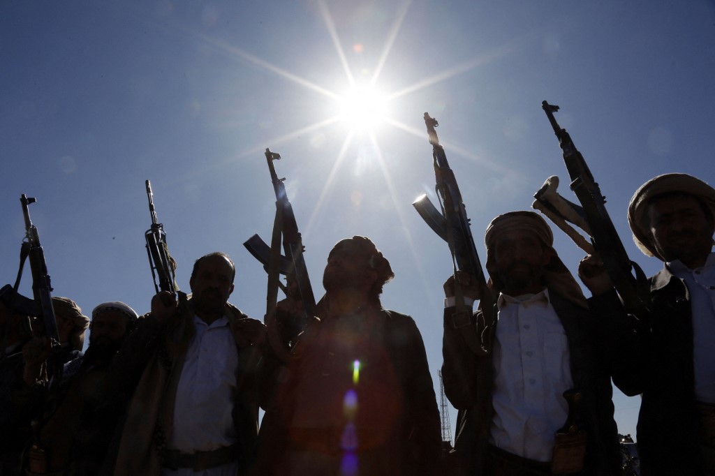 Γιατί η ΕΕ δεν θα χαρακτηρίσει τους Χούθι «τρομοκρατική» οργάνωση