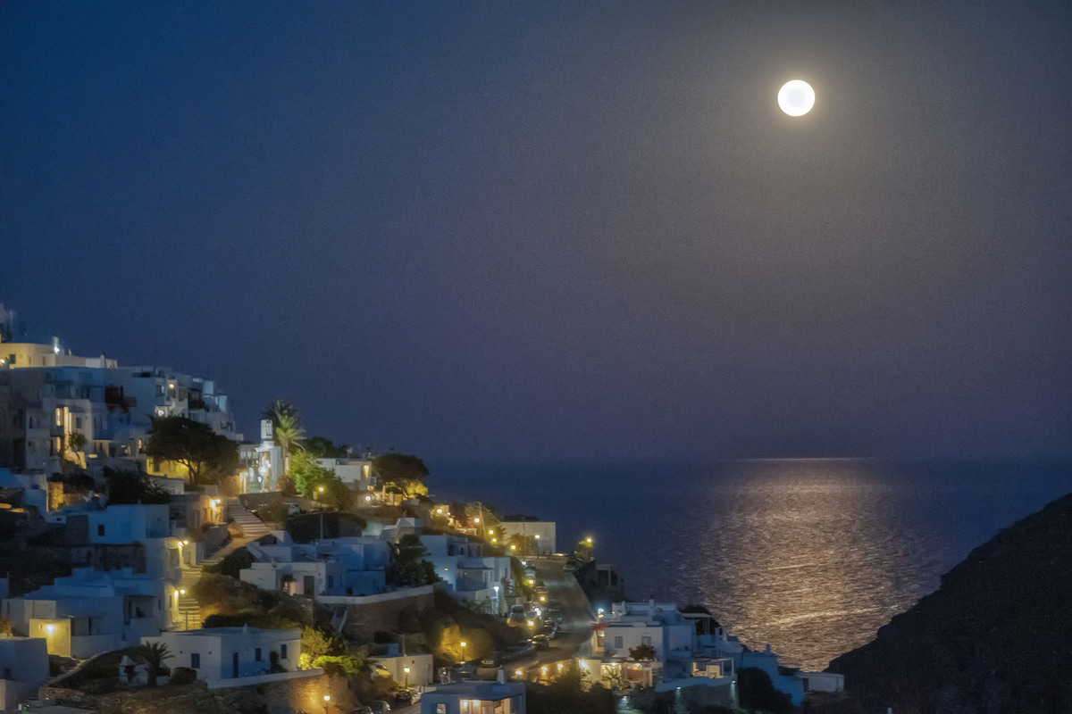 Vogue: Το ελληνικό νησί που βρίσκεται στα 11 καλύτερα ταξιδιωτικά μέρη του κόσμου για το 2024