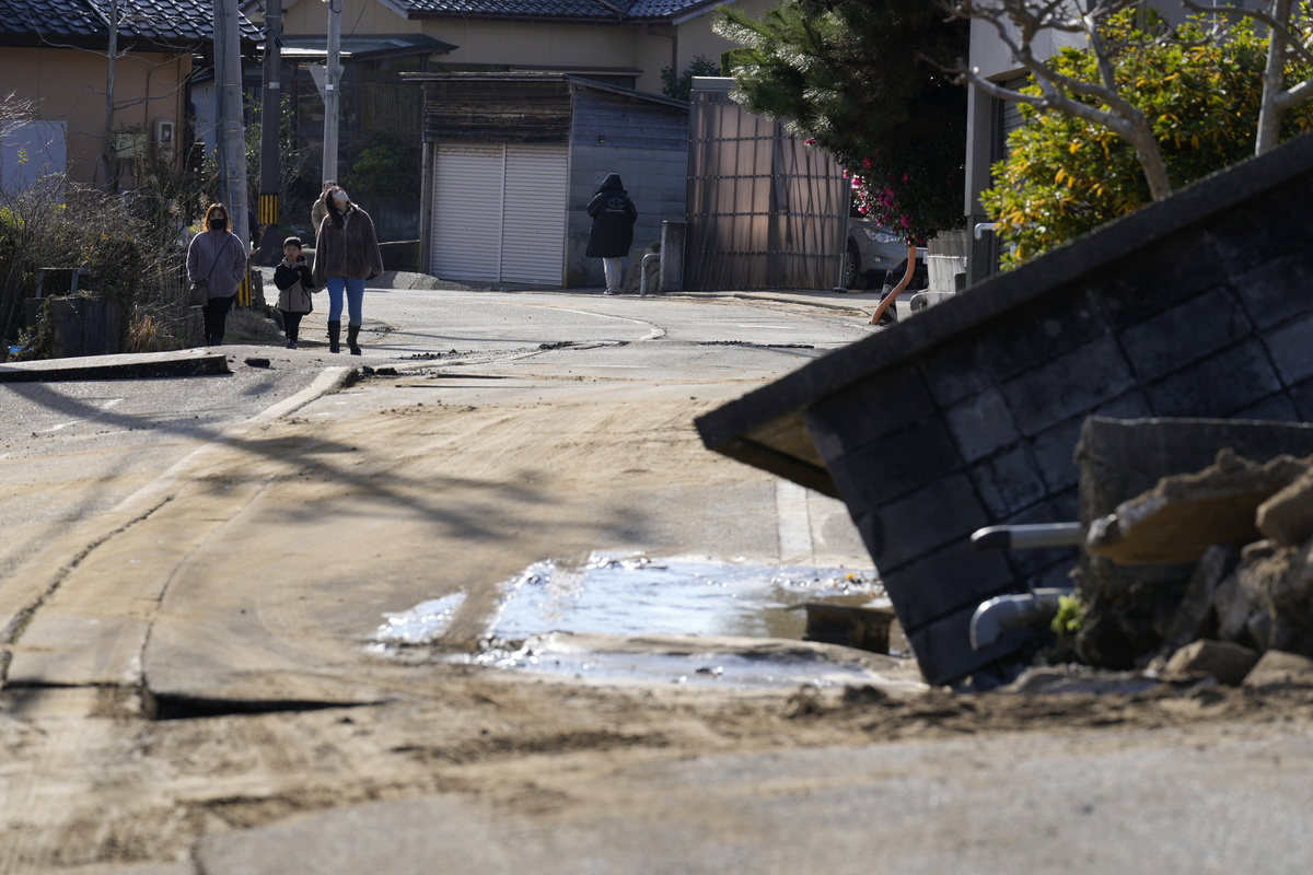 Ιαπωνία: 78 νεκροί, δεκάδες αγνοούμενοι μετά τον πρωτοχρονιάτικο σεισμό