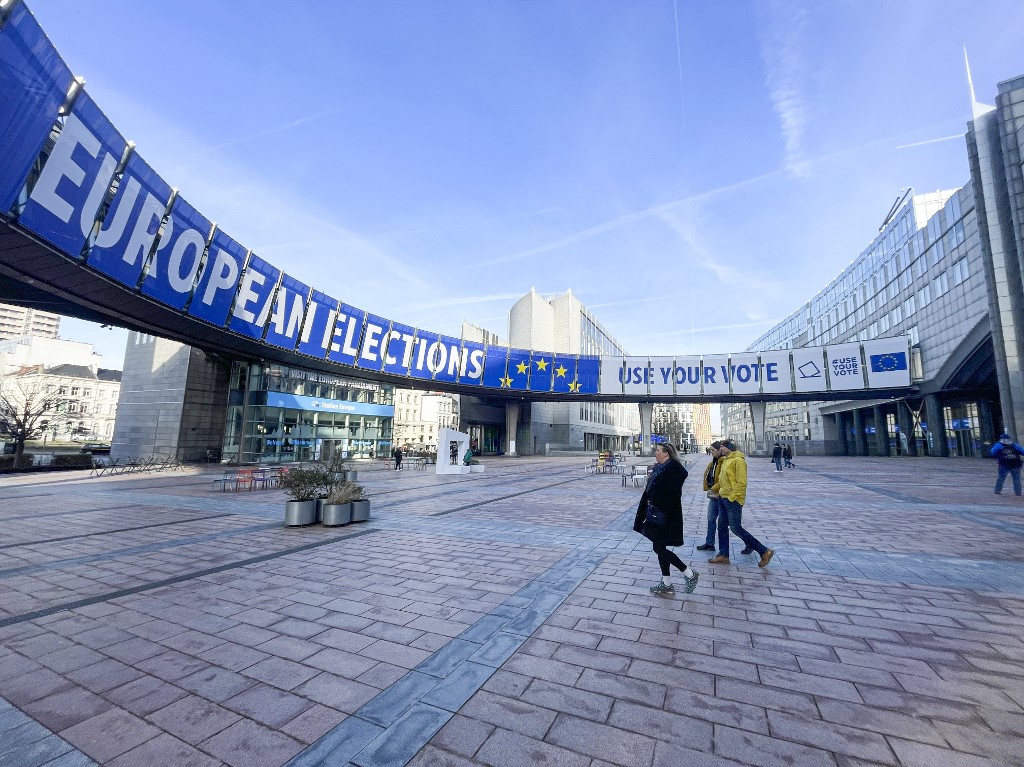 Ευρωεκλογές 2024: Αυτά είναι τα 46 κόμματα που δήλωσαν συμμετοχή – Η διαδικασία που θα ακολουθηθεί