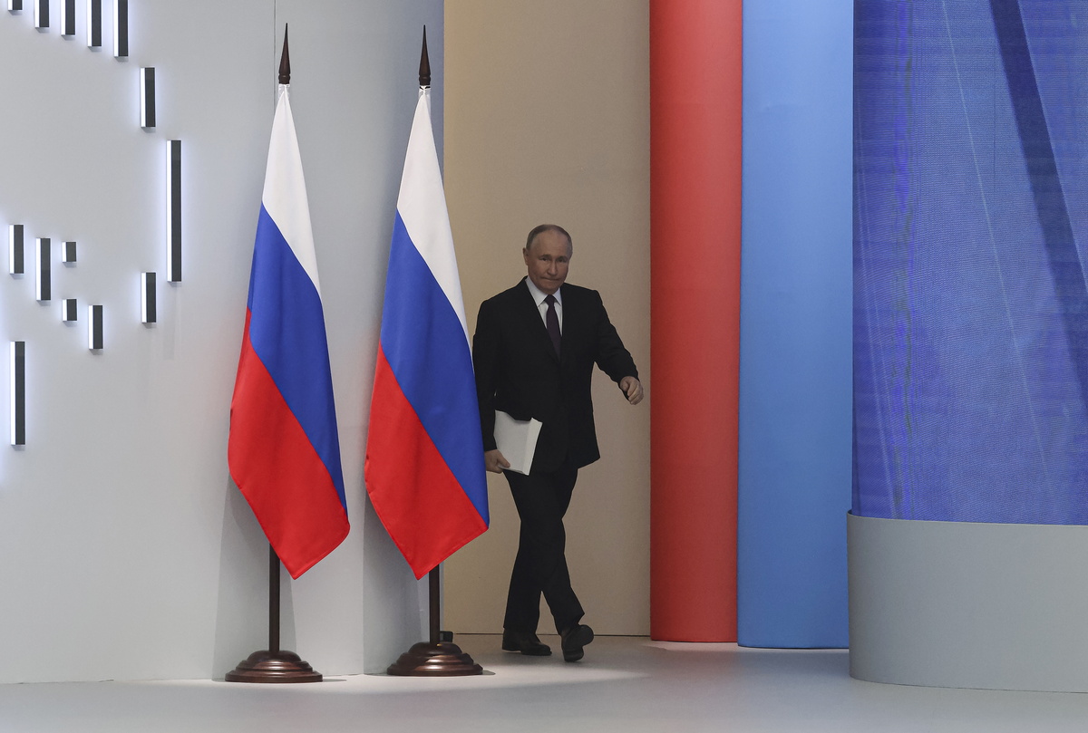 «Μούδιασμα» από την ομιλία Πούτιν: Οι απειλές για πυρηνικό πόλεμο και η απάντηση της Δύσης