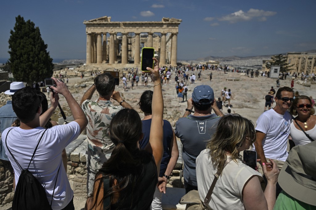 Τουρισμός: Ρεκόρ της Ελλάδας στην ΕΕ για τις εγχώριες διανυκτερεύσεις το 2023 – Αύξηση 13%