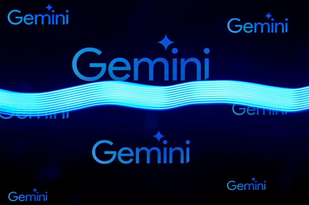 Bloomberg: Η Apple θέλει να βάλει το Gemini της Google στα iPhone