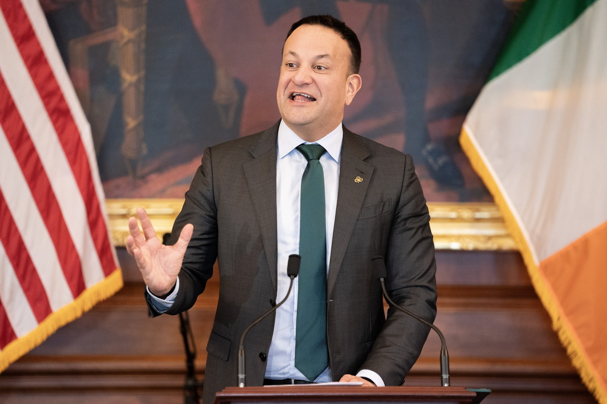 «Δεν είμαι ο καλύτερος για το πόστο»: Παραιτήθηκε αιφνιδίως ο πρωθυπουργός της Ιρλανδίας Λίο Βαράντκαρ