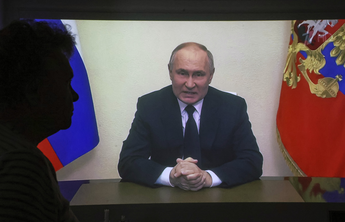 Ο Πούτιν «δείχνει» εμπλοκή της Ουκρανίας στο μακελειό στη Μόσχα: Οι υπεύθυνοι θα τιμωρηθούν