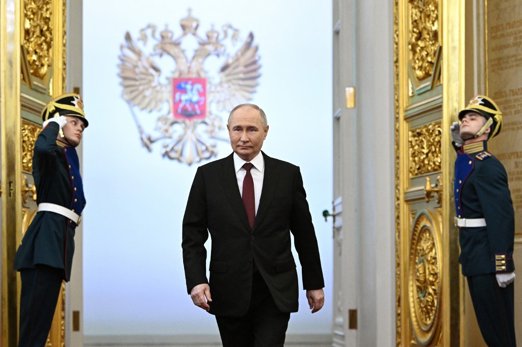 Ο Πούτιν ορκίστηκε για 5η θητεία πρόεδρος – Τι υποσχέθηκε στους Ρώσους πολίτες