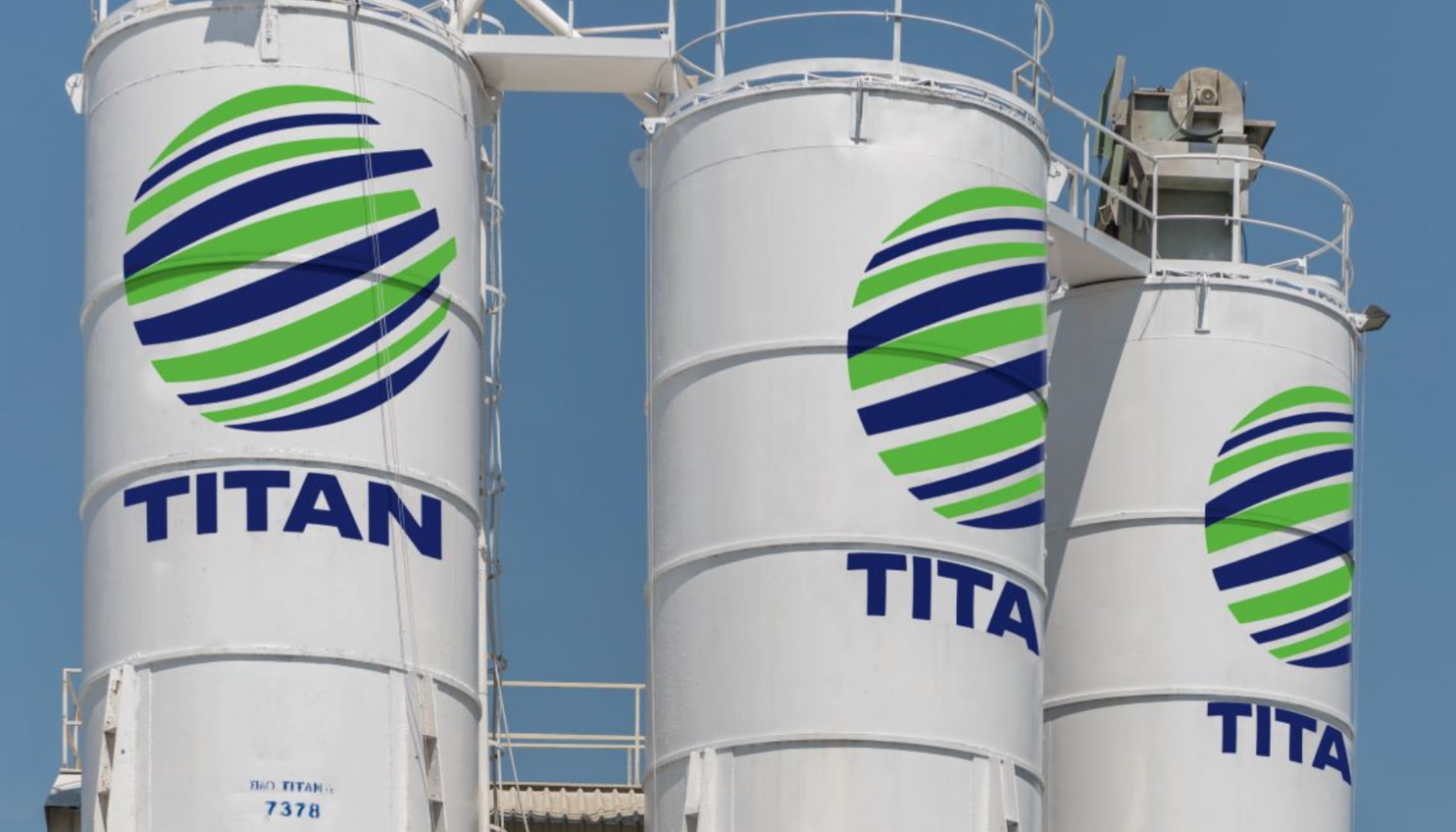 Τιτάν: Πλώρη για το χρηματιστήριο της Νέας Υόρκης η Titan America