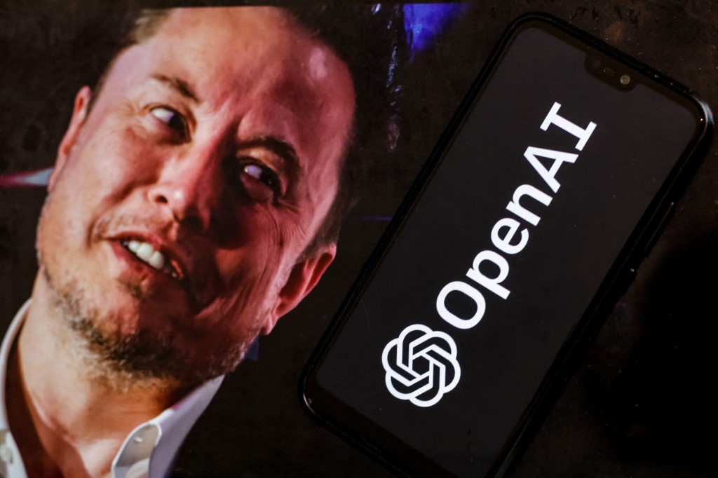Συνεχίζεται η κόντρα του Έλον Μασκ με την OpenAI – Τι ζητά από την εταιρεία του ChatGPT