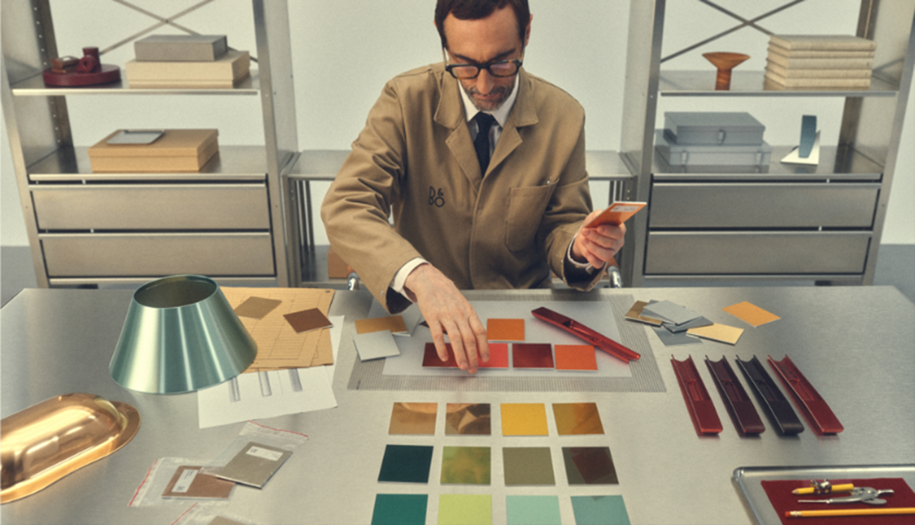 Η Bang & Olufsen παρουσιάζει το Atelier: Επαναπροσδιορίζοντας την τελειότητα κατασκευής προϊόντων κατά παραγγελία