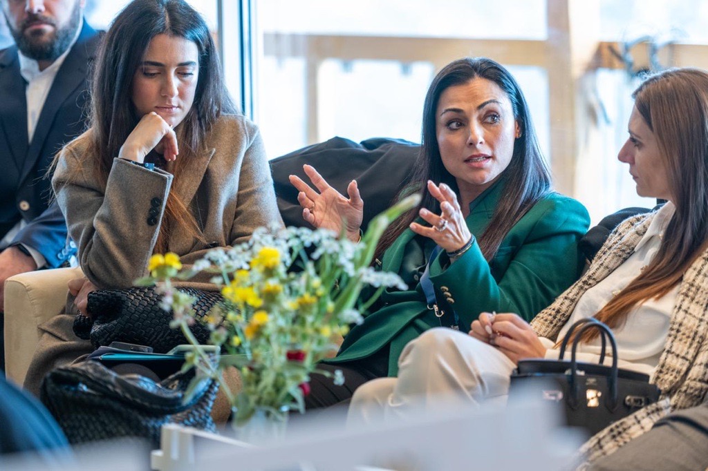 People for Business-N2Growth: Το ηχηρό μήνυμα στο Delphi Economic Forum 2025