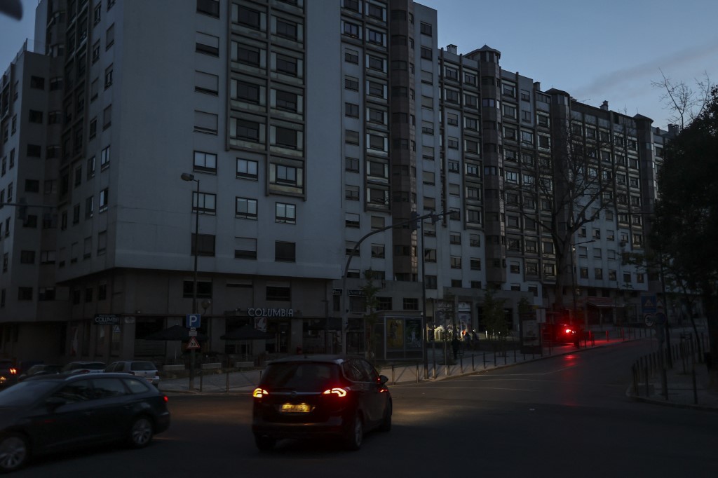 Ισπανία: Οικονομικό σοκ από τη μεγαλύτερη διακοπή ρεύματος στην ιστορία της χώρας