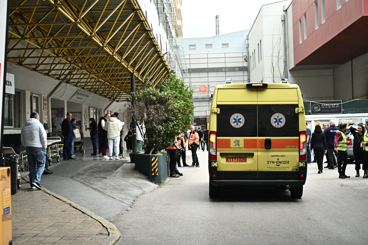 Η τεχνολογία «μπαίνει» στα επείγοντα – Πώς θα λειτουργεί το «βραχιολάκι» – Οι 10 παρεμβάσεις για το νέο ΕΣΥ