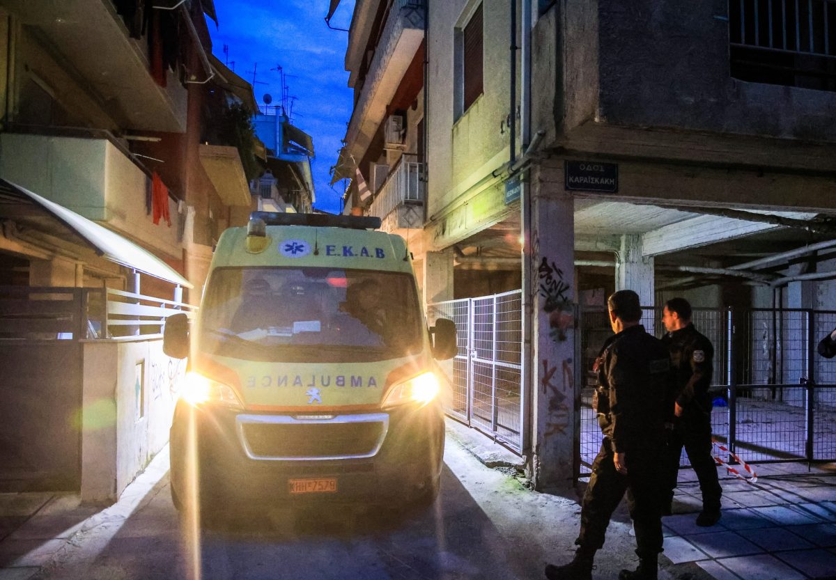 Λάρισα: 21χρονος ομολόγησε τη δολοφονία της μητέρας του – Έρευνα και για εμπλοκή συγγενή