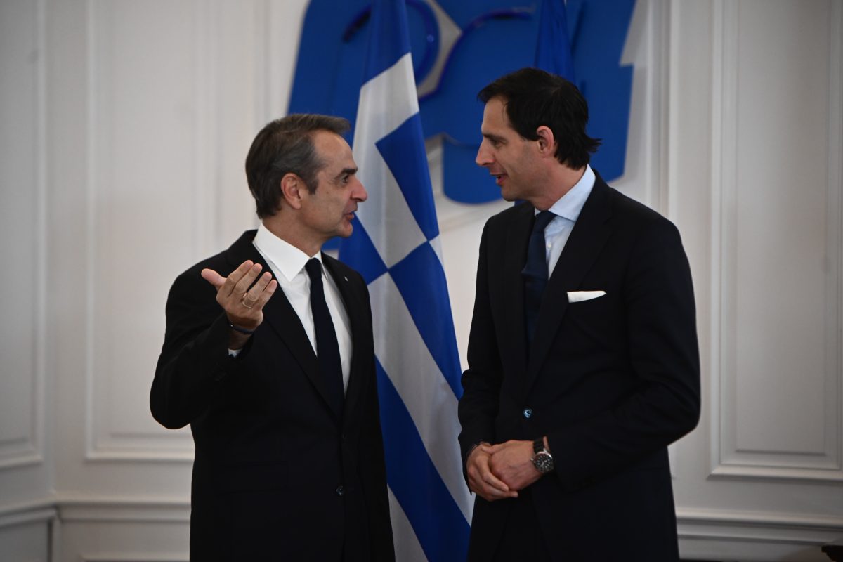 Μητσοτάκης σε Χούκστρα: Η πράσινη μετάβαση θα γίνει με τρόπο που δεν θα υπονομεύει την ανταγωνιστικότητα