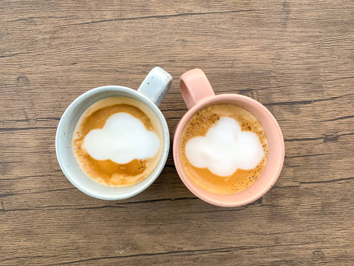 Cloud coffee: Το νέο… εξωτικό trend του TikTok που υπόσχεται πιο υγιεινό καφέ