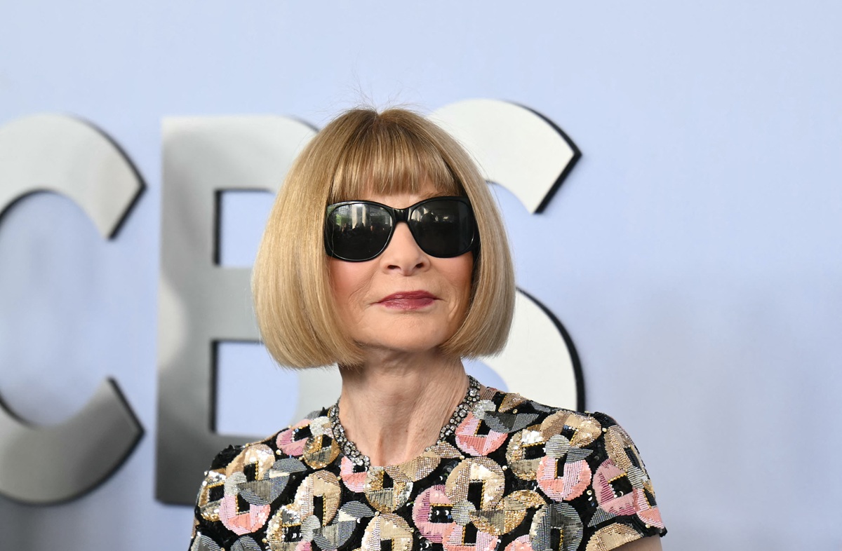 Η Vogue αποχαιρετά την Anna Wintour: Οι εμβληματικές στιγμές μιας ανίκητης καριέρας