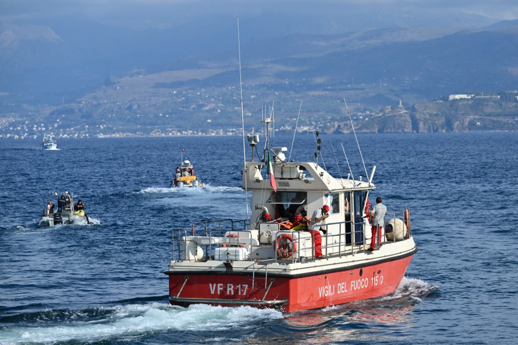 Ανασύρθηκε στην επιφάνεια το ναυαγισμένο γιοτ Bayesian του μεγιστάνα της τεχνολογίας Λιντς