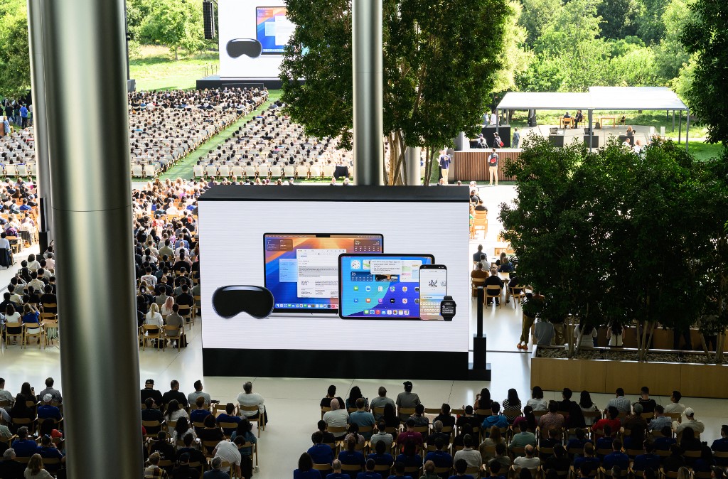 Apple: Ανασχεδιασμός-ορόσημο με το “Liquid Glass” και νέο iOS 26 – Στροφή στην Τεχνητή Νοημοσύνη με OpenAI
