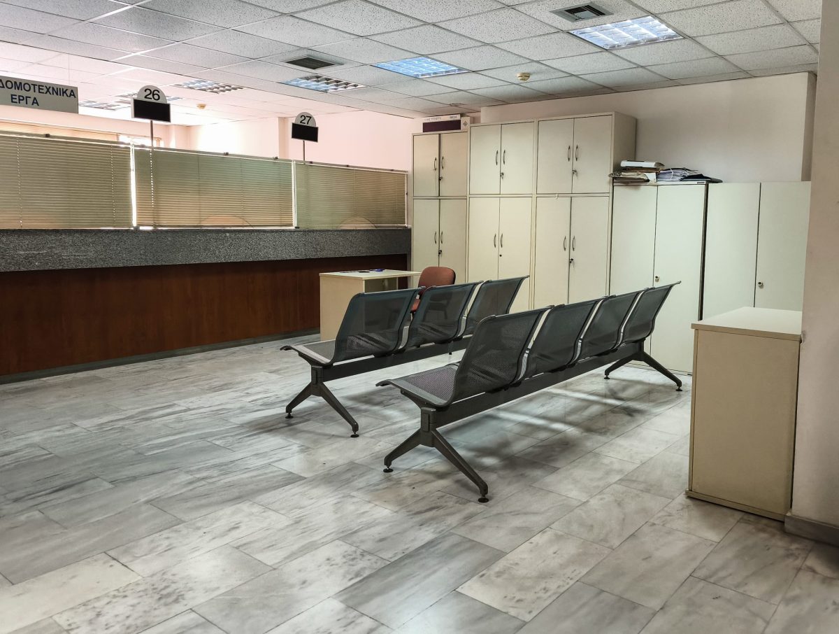 Πώς αξιολόγησαν οι πολίτες τους δήμους; «Καμπανάκι» για την τοπική αυτοδιοίκηση