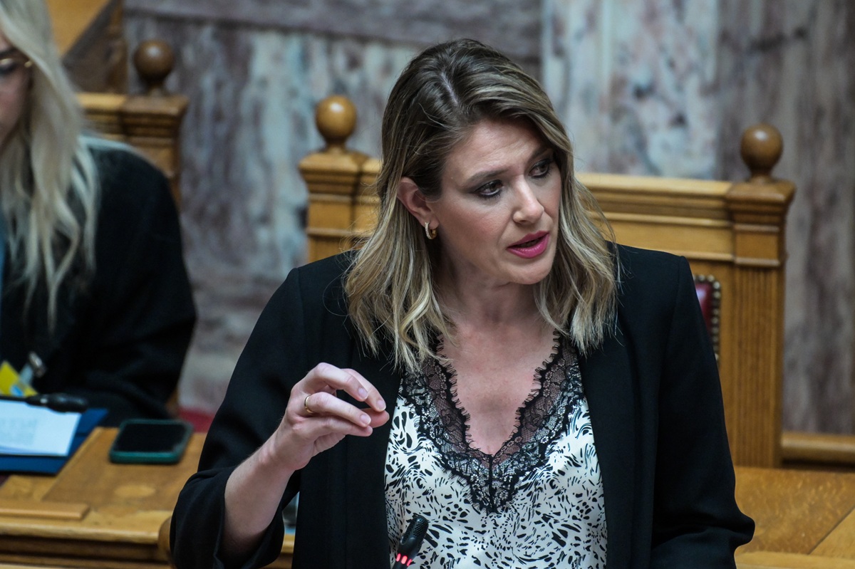 Άννα Ευθυμίου για εργασιακό: «Απλοποιούμε τις διαδικασίες, αφαιρούμε διοικητικό βάρος από τις επιχειρήσεις»