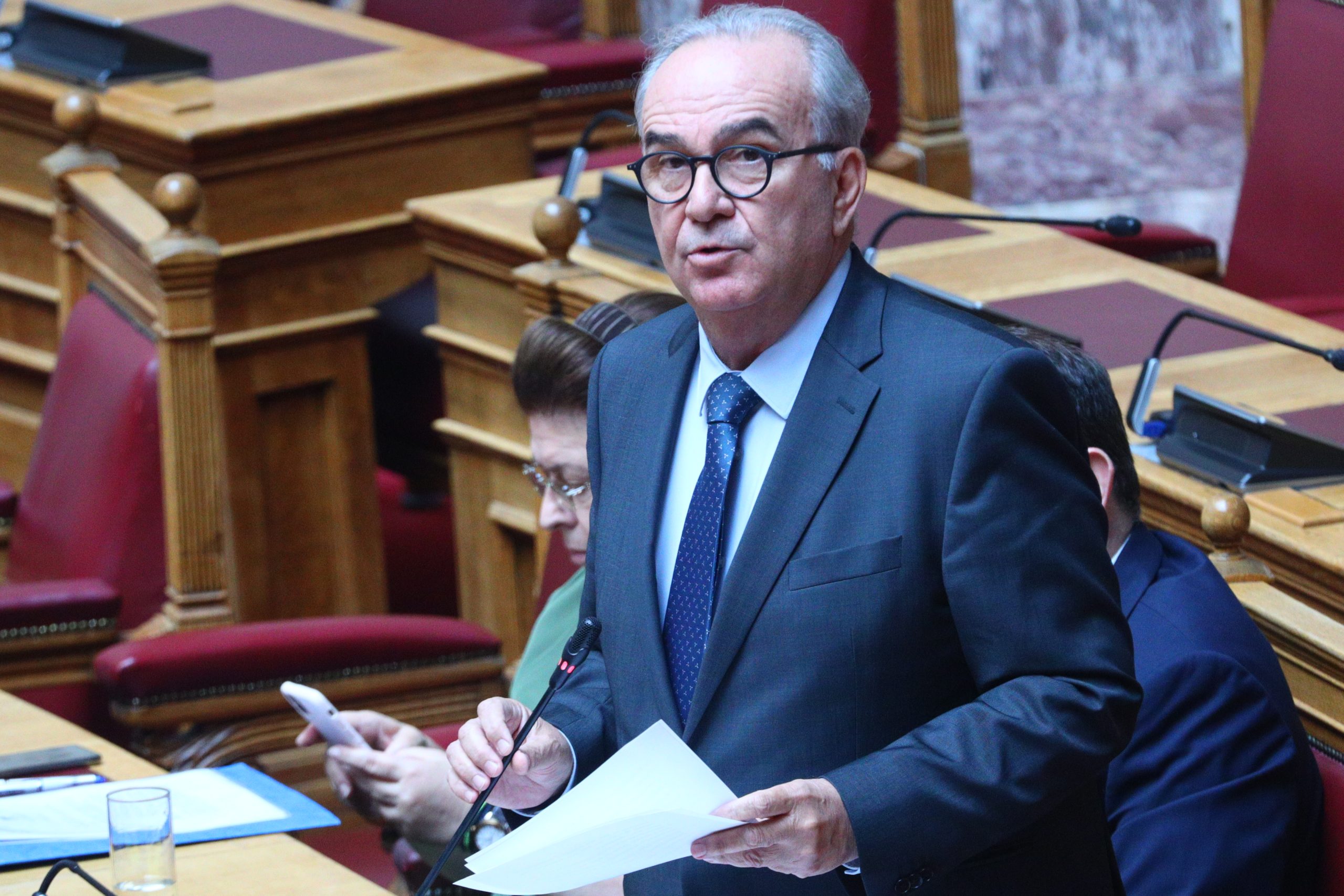 Παπαθανάσης: 200 εκατ. ευρώ μέσω ΕΣΠΑ για εξωστρέφεια ΜμΕ