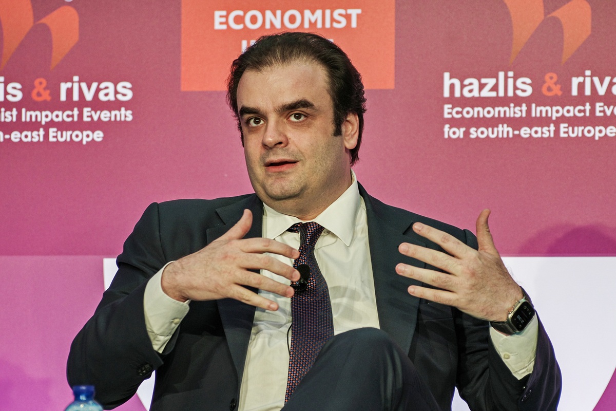 Πιερρακάκης: «Η Ελλάδα είναι πιο ισχυρή από ποτέ» – Τα 3+1 βήματα για το μέλλον της οικονομίας