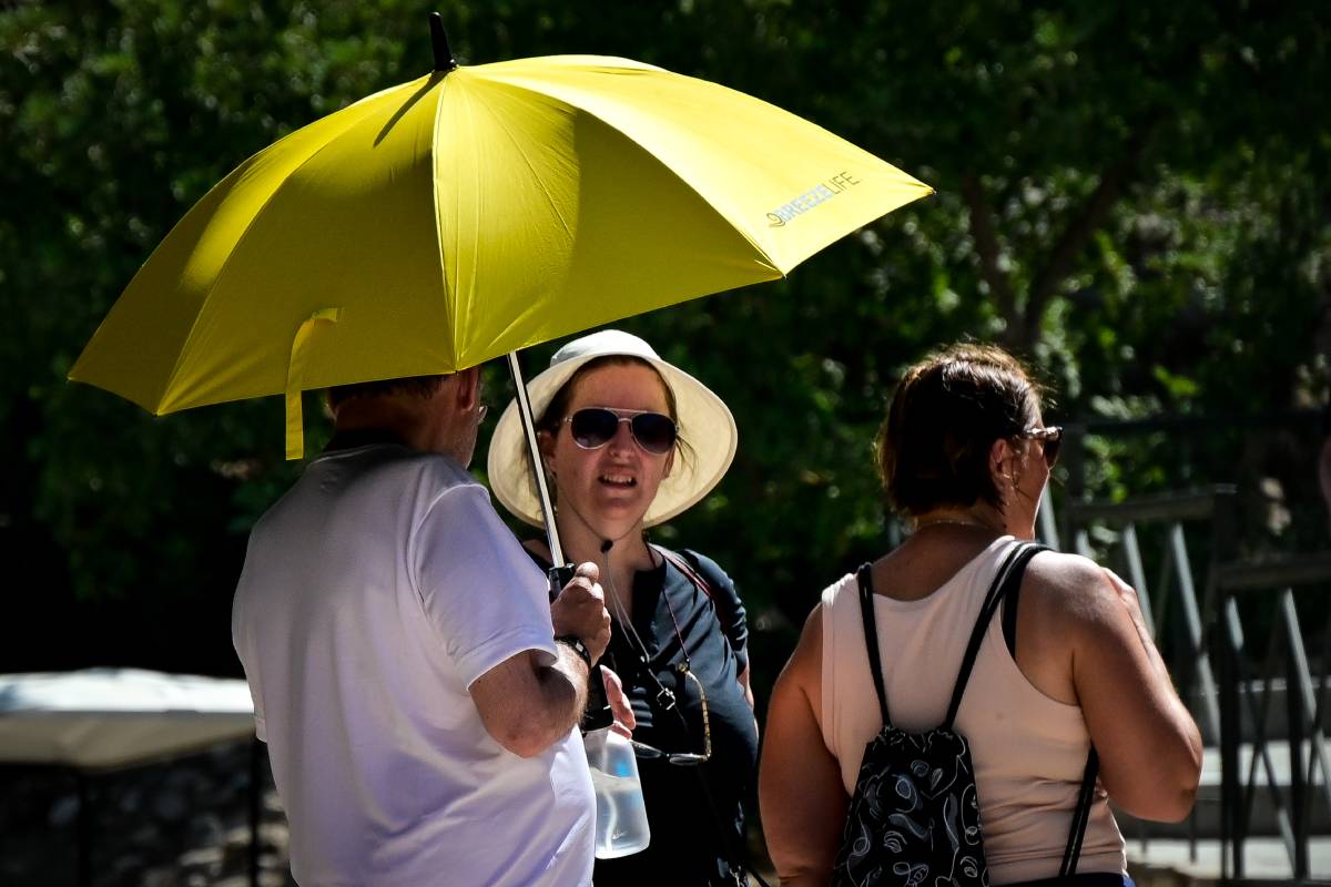 Καύσωνας χωρίς τέλος: Έως 44°C σήμερα σε πολλές περιοχές της Ελλάδας