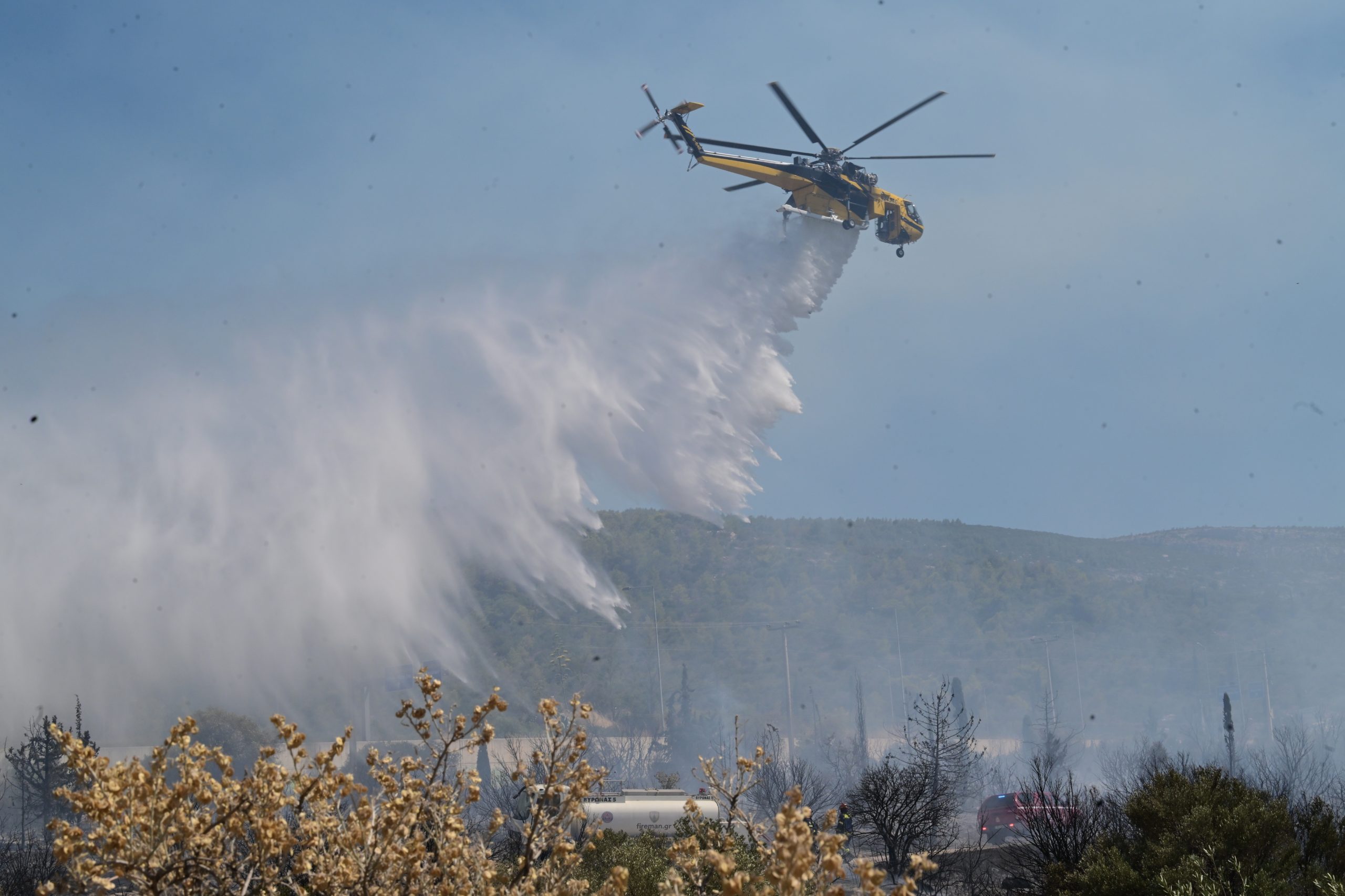 Οριοθετήθηκε η φωτιά στην Πολυτεχνειούπολη