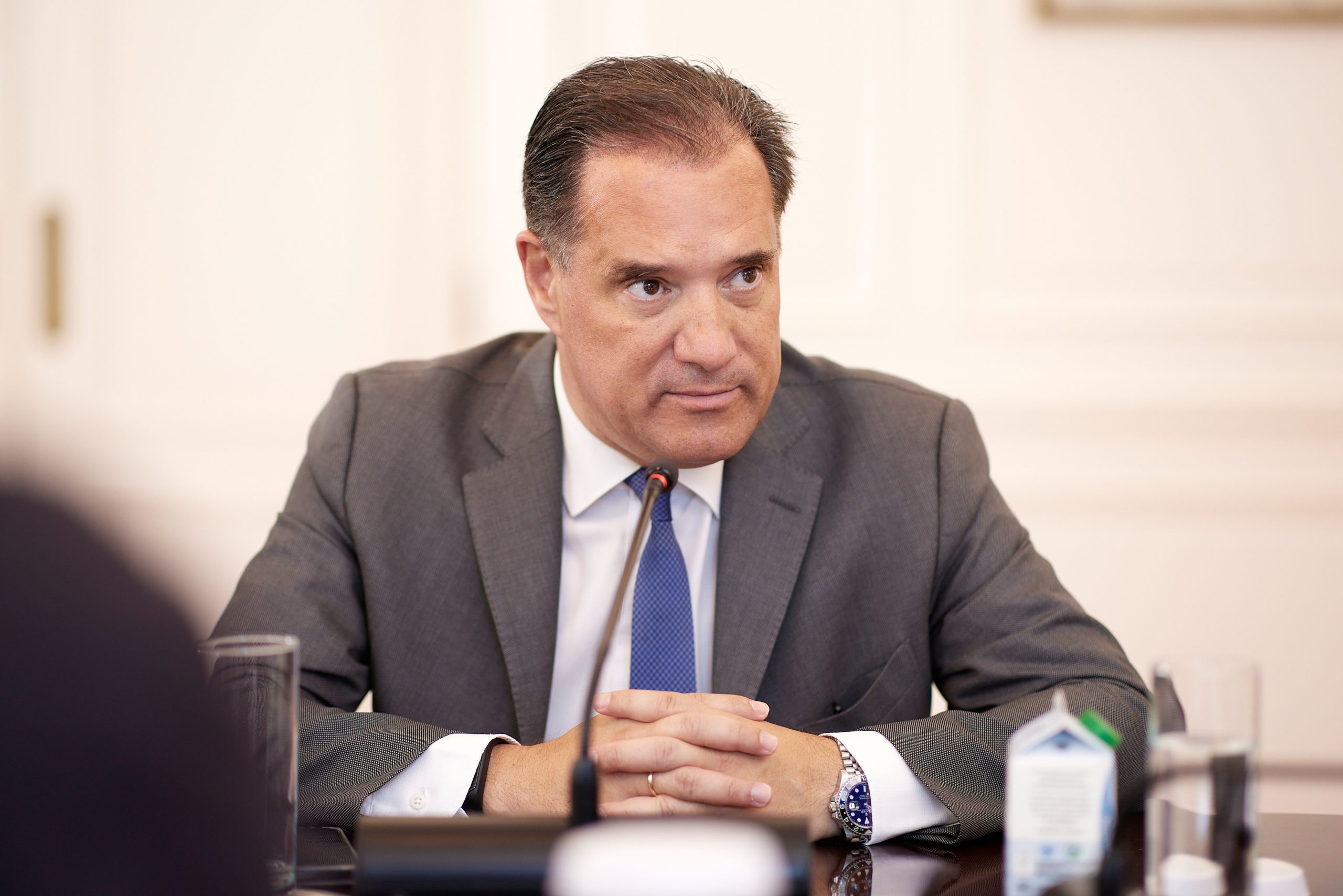 Καταγγελία για «φακελάκι» σε νοσοκομείο – Η ανάρτηση Γεωργιάδη