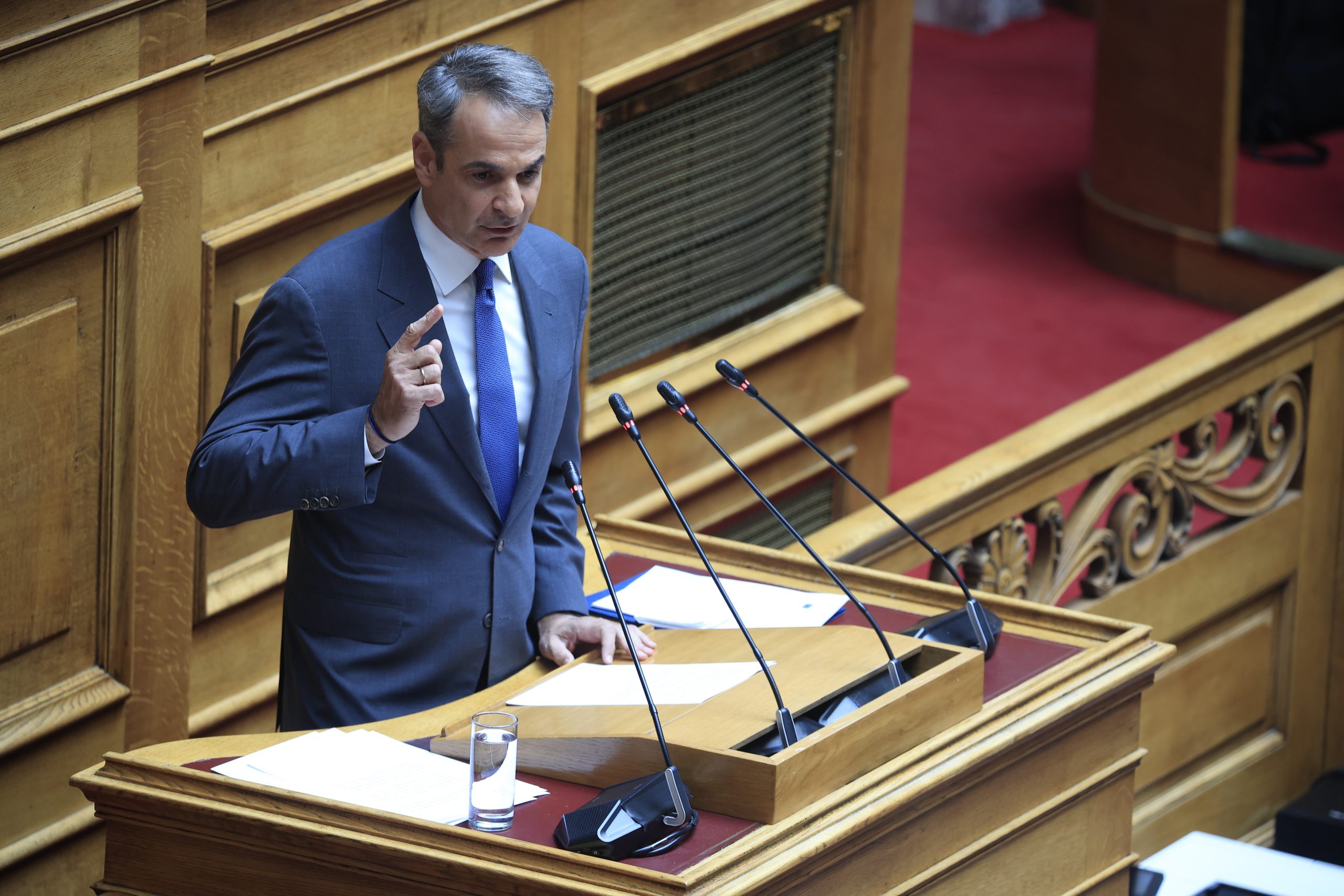Μητσοτάκης: «Πάγωμα» των αιτήσεων ασύλου μεταναστών που έρχονται από Λιβύη