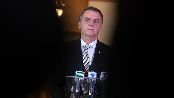 Βραζιλία: Με ηλεκτρονικό βραχιολάκι ο πρώην πρόεδρος Ζαΐχ Μπολσονάρου