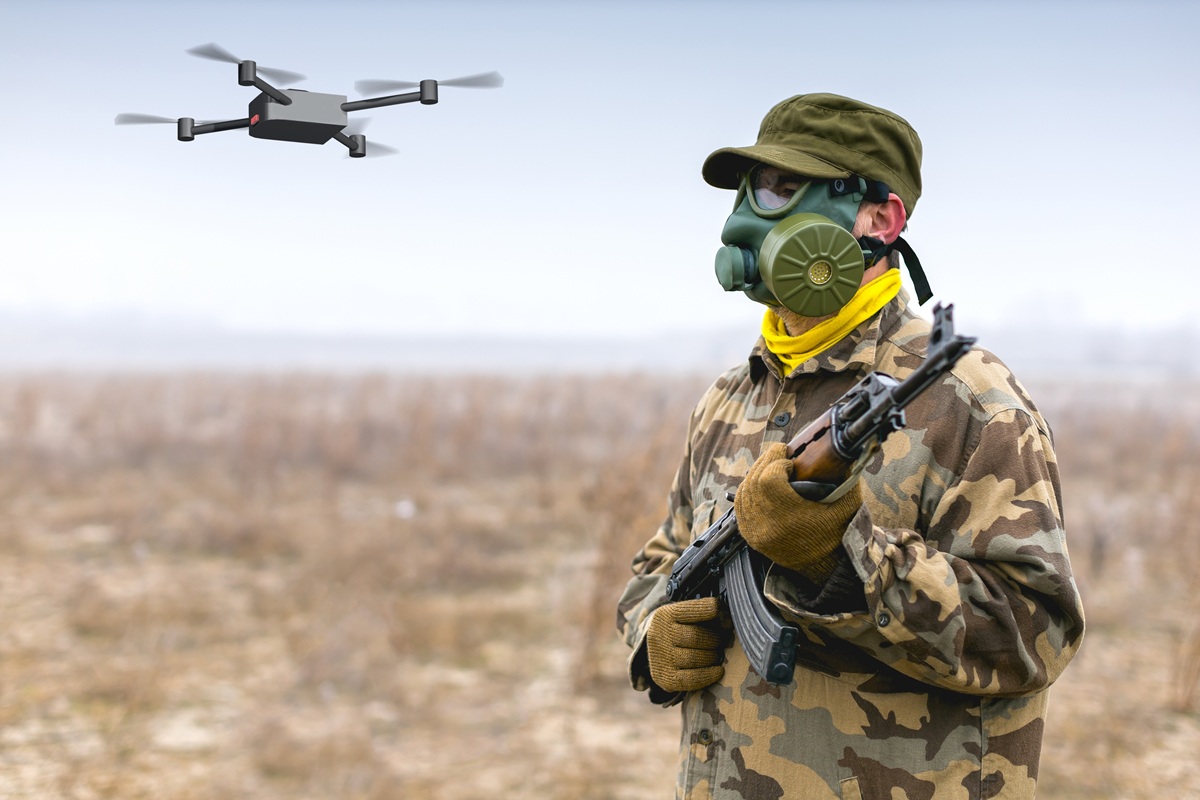 Χημικά όπλα και drones: Η νέα θανατηφόρα τακτική της Ρωσίας στην Ουκρανία