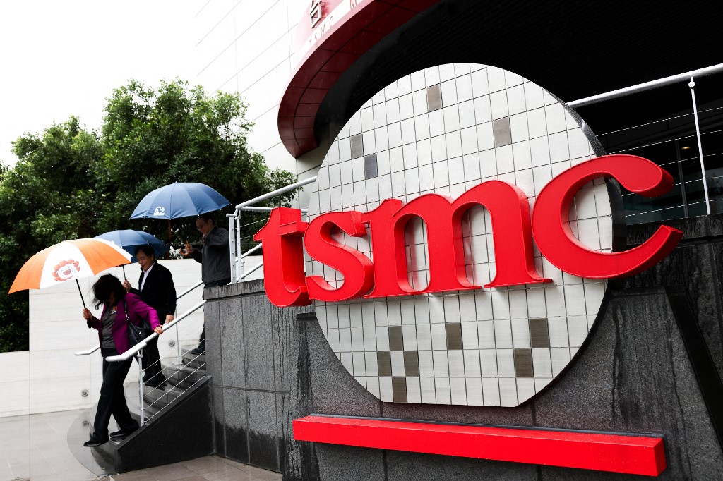 TSMC: Εκρηκτική άνοδος 26% στις πωλήσεις Ιουλίου με ώθηση από την τεχνητή νοημοσύνη και τον… Τραμπ