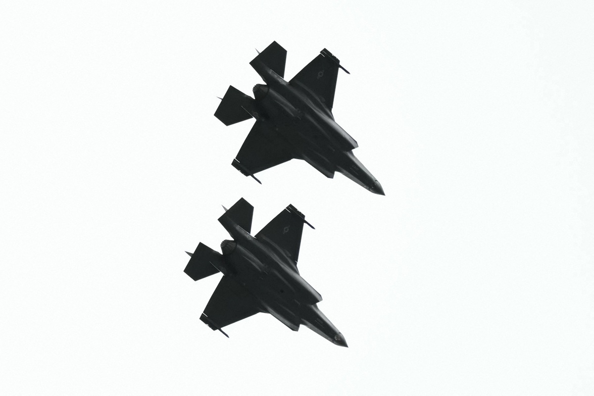 F-35: Το «αόρατο» μαχητικό γίνεται το νέο «όπλο» στον εμπορικό πόλεμο του Τραμπ