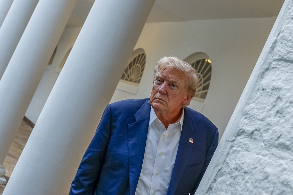 «Διπλωματία του γκολφ»: Το σχέδιο Τραμπ για την Ουκρανία προβλέπει ευρωπαϊκό στρατό και παραχώρηση εδαφών