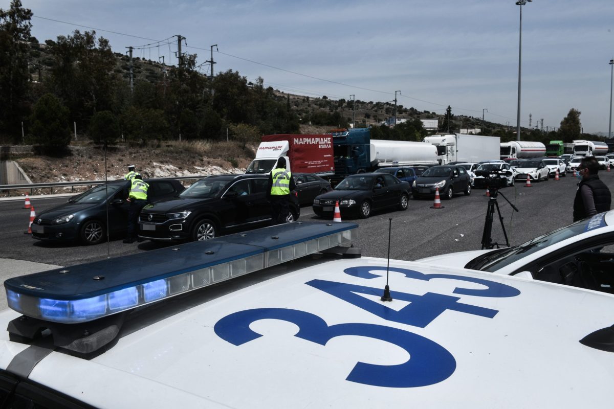 Δεκαπενταύγουστος: Αυτά είναι τα έκτακτα μέτρα της Τροχαίας – Απαγόρευση κίνησης των φορτηγών