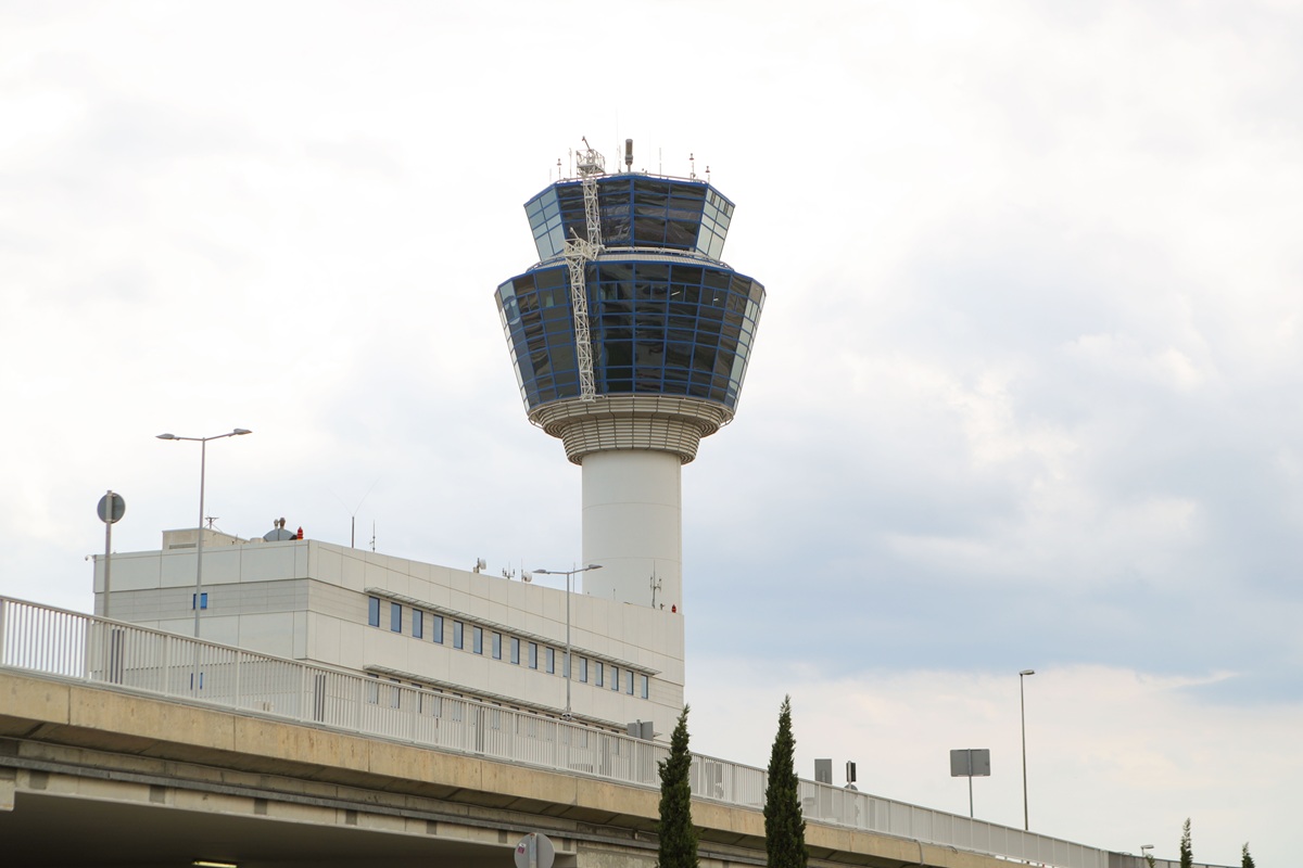 «Χειρόφρενο» βάζουν τα αεροδρόμια της χώρας στις 28 Αυγούστου