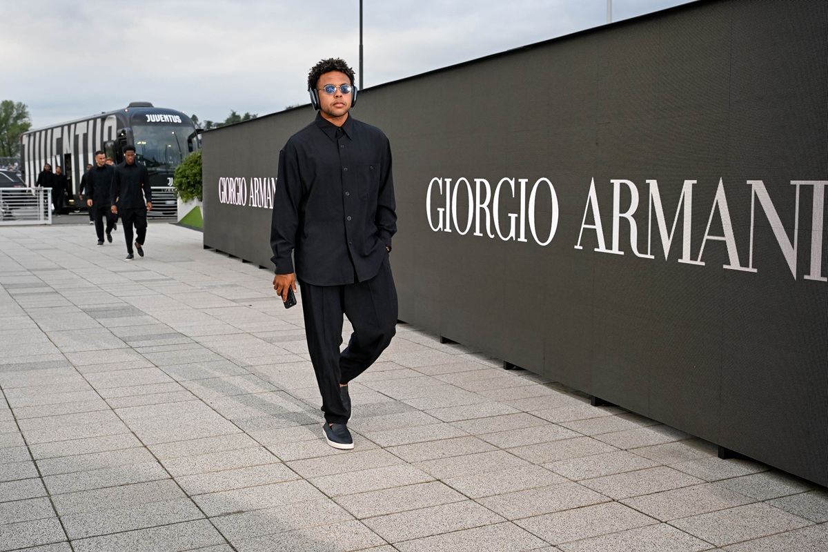 Γιουβέντους-Giorgio Armani: Η ιταλική κομψότητα θα ντύνει τη «Γηραιά Κυρία» ως το 2027
