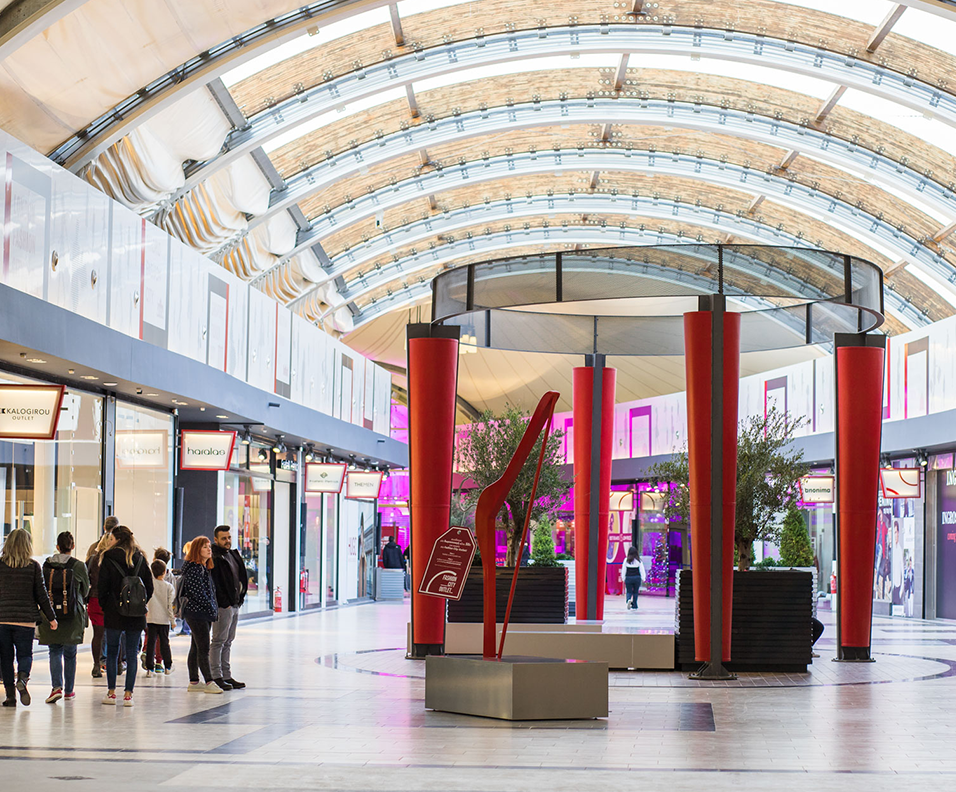 Ποιος εξαγόρασε το Fashion City Outlet στη Λάρισα