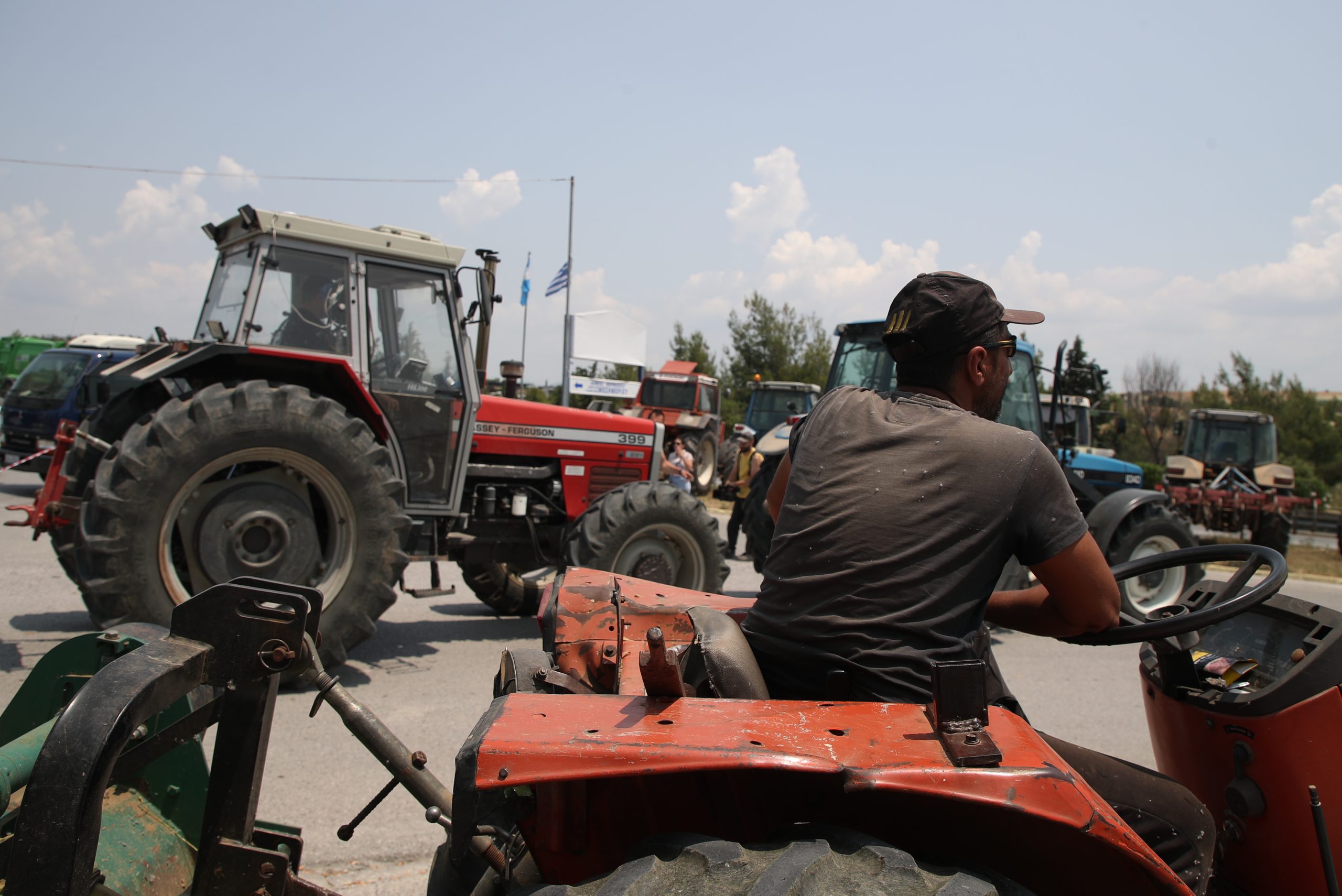 Έρχονται μπλόκα από τους αγρότες της Θεσσαλονίκης – Μαζικές συγκεντρώσεις και στη ΔΕΘ