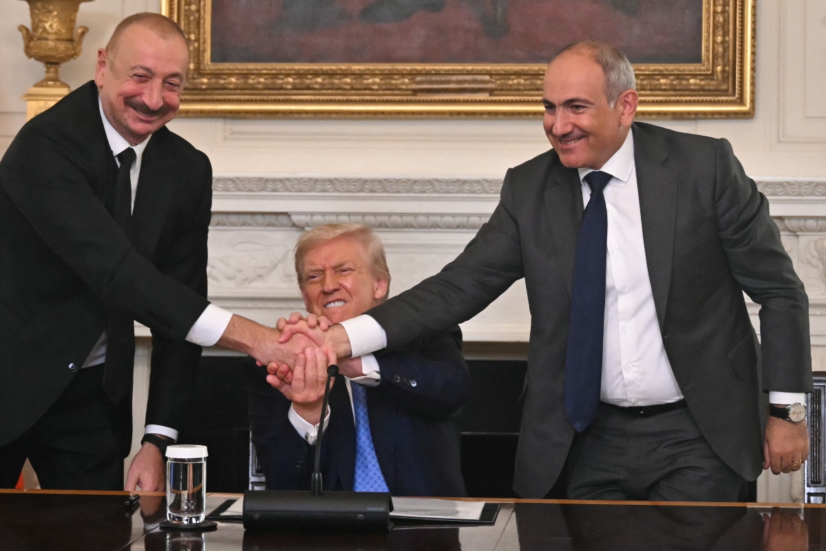 Ιστορική ειρηνευτική συμφωνία Αζερμπαϊτζάν – Αρμενίας στον Λευκό Οίκο