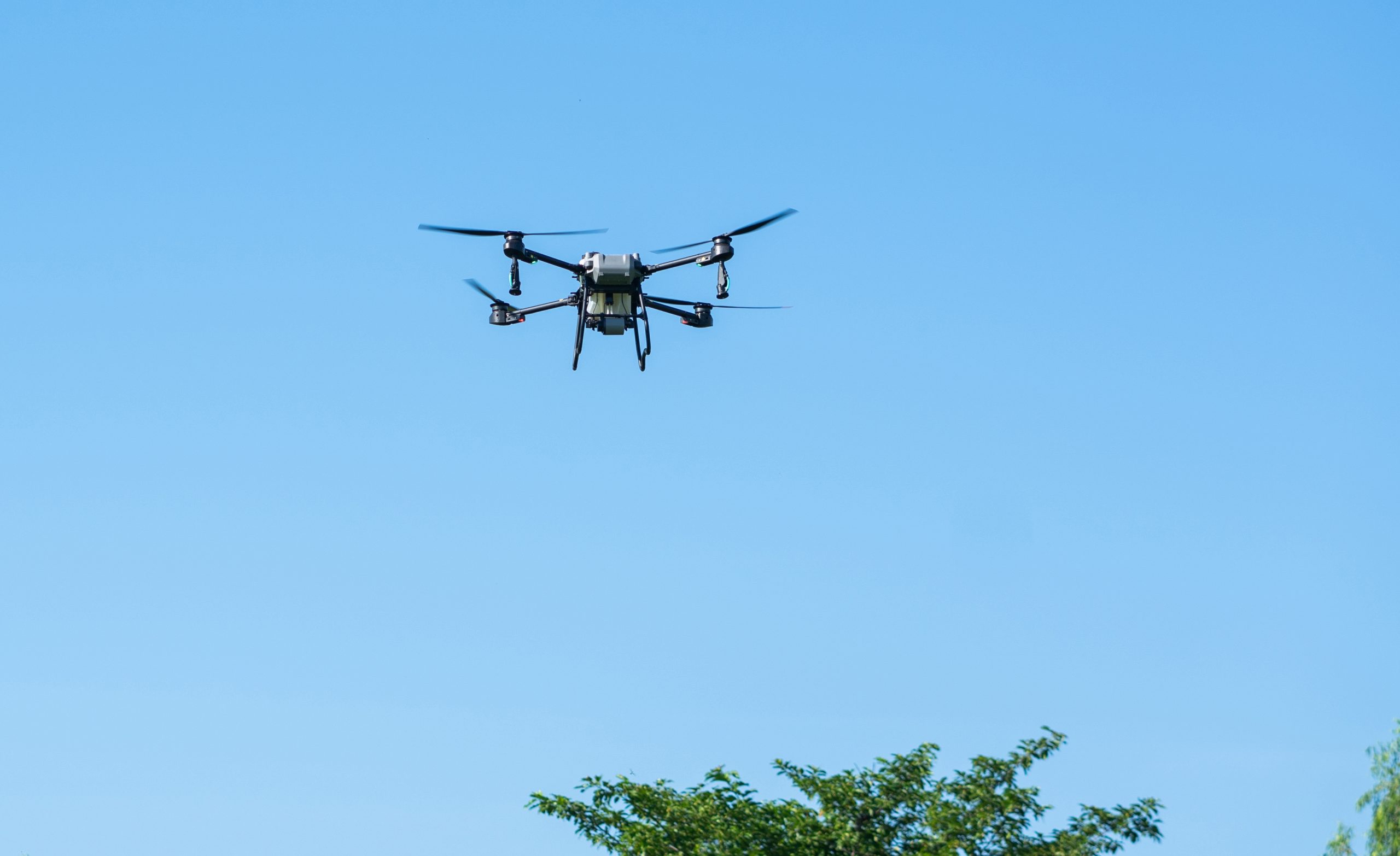 Οι ΗΠΑ δοκιμάζουν drones που εξουδετερώνουν ένοπλους σε σχολεία
