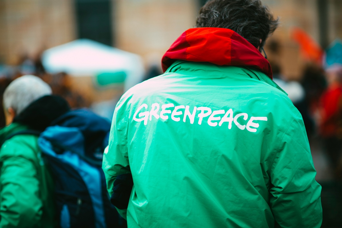 Μελέτη Greenpeace: Ακριβότερο το τρένο από το αεροπλάνο για ταξίδια στην Ευρώπη