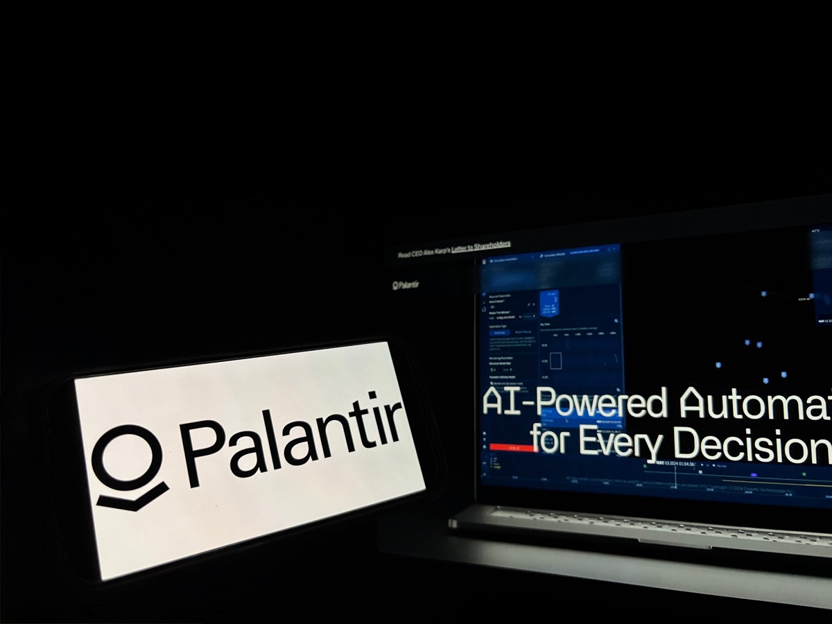 Η Palantir ενώνει 75 συμβόλαια σε μία υπερ-σύμβαση 10 δισ. δολαρίων με το Πεντάγωνο