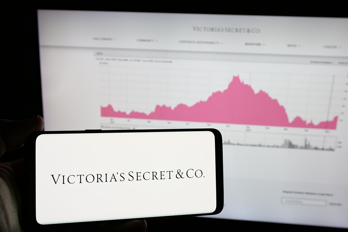 Ισχυρό comeback για τη Victoria’s Secret – Στα 6,41 δισ. δολάρια τα έσοδα