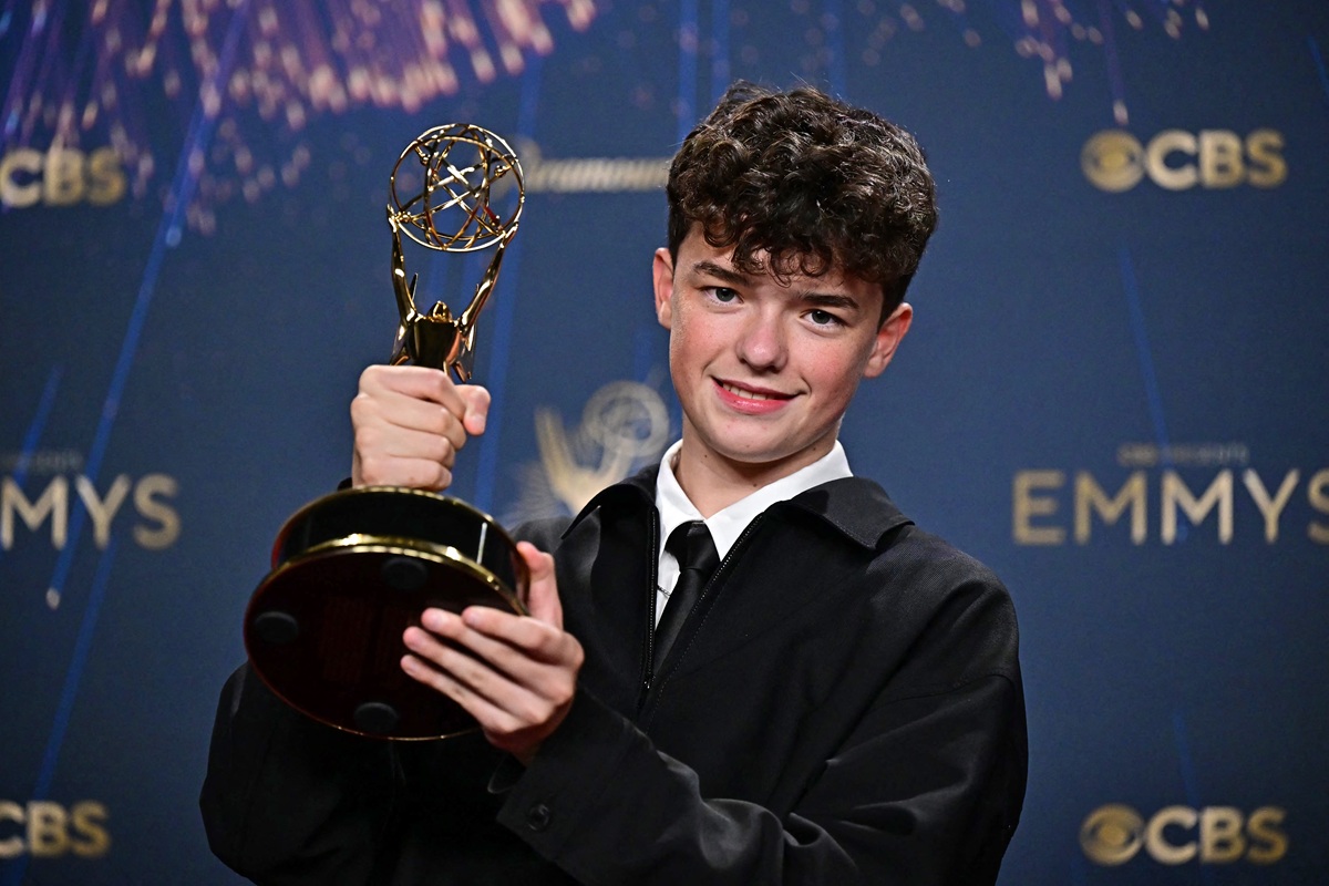 Emmys 2025: Ιστορία έγραψε ο 15χρονος Όουεν Κούπερ του «Adolescence»