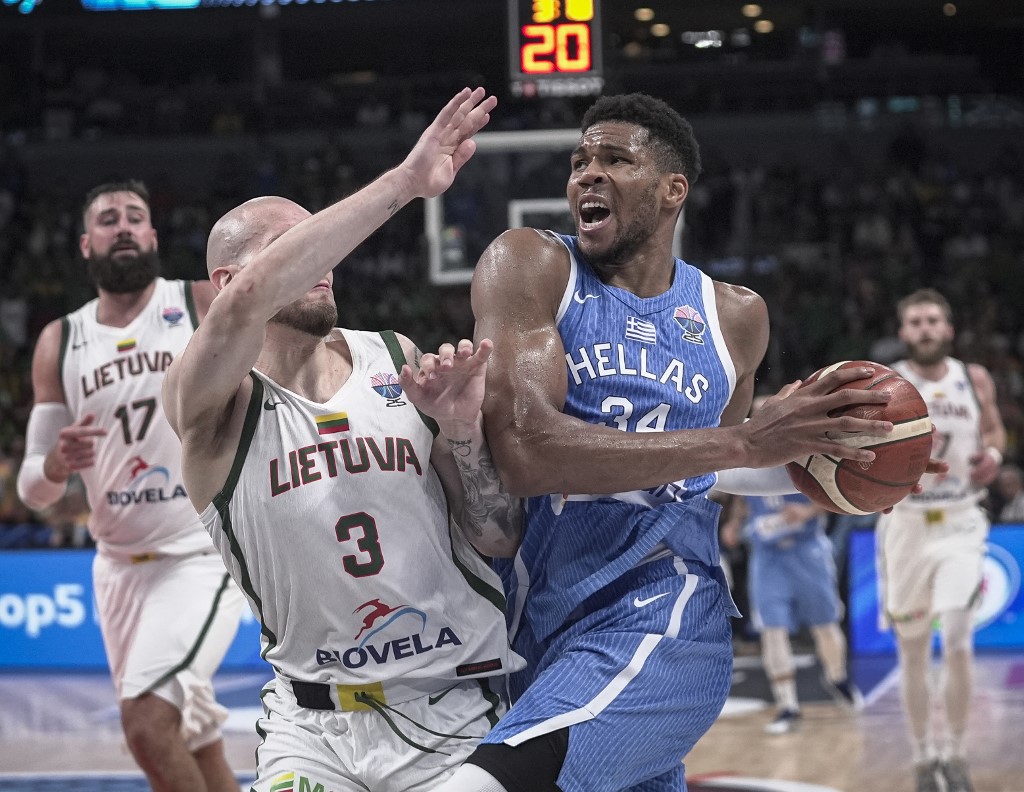 EuroBasket 2025: Τι ώρα θα δούμε τον ημιτελικό Ελλάδα–Τουρκία την Παρασκευή