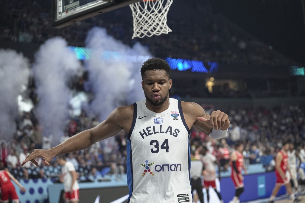 FIBA: Δείτε το εντυπωσιακό βίντεο-αφιέρωμα στον Γιάννη Αντετοκούνμπο και το EuroBasket 2025